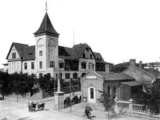 1551842737744888.jpg 10112087.jpg