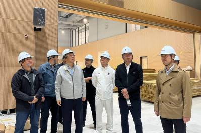 集團公司黨委書記、董事長王元斌帶隊赴  青島浮山全民健身中心項目進行調(diào)研指導(dǎo)